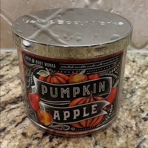 Bath and Body Works 3 wick Fall Scented Candle